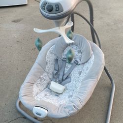 GRACO MUSICAL/VIBRATING SWING