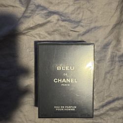 Blue de Chanel
