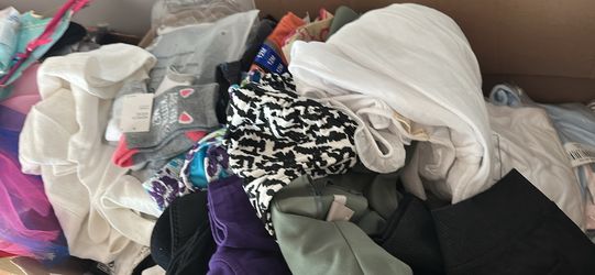 100 piezas de ropa nueva