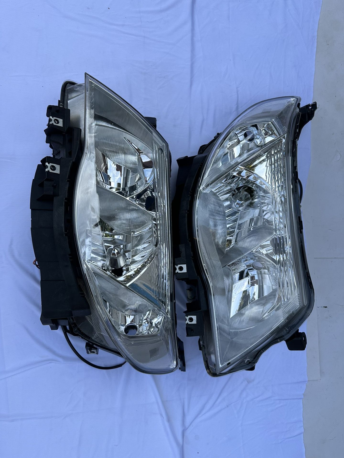 Subaru Forester Headlight Year 2009-2013