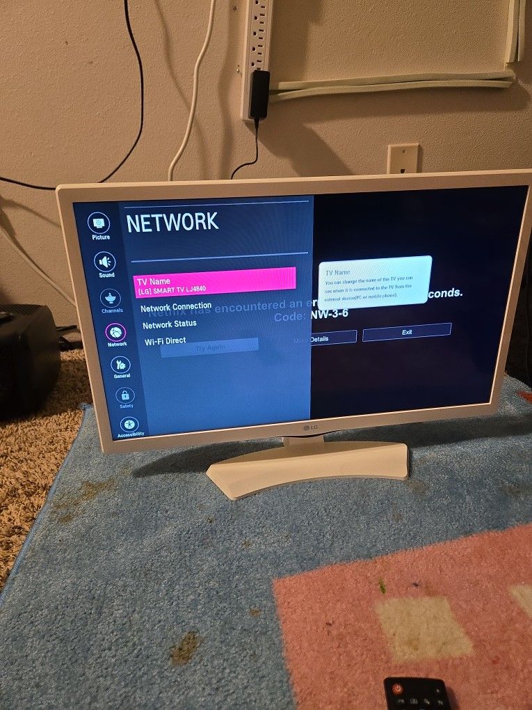 Lg 24" Smart TV