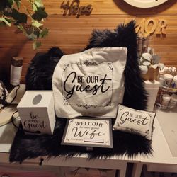 Welcome Guest Wifi Sign & Decor Bundle 