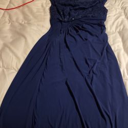 Slightly Used Beautiful Dress Size 6