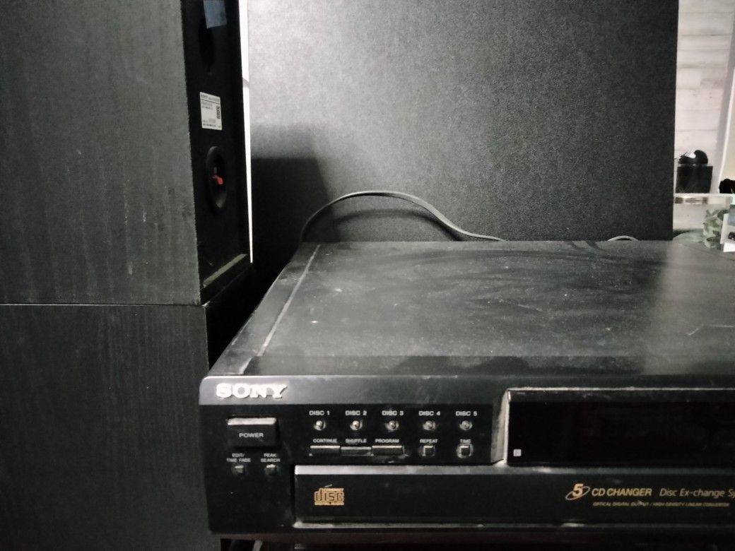 Sony 5 Disc CD Player