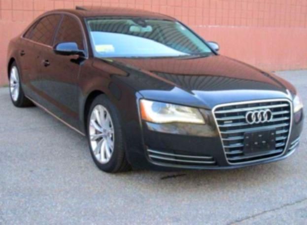 Aluminum Wheels ﻿2011 Audi A8L Quattro