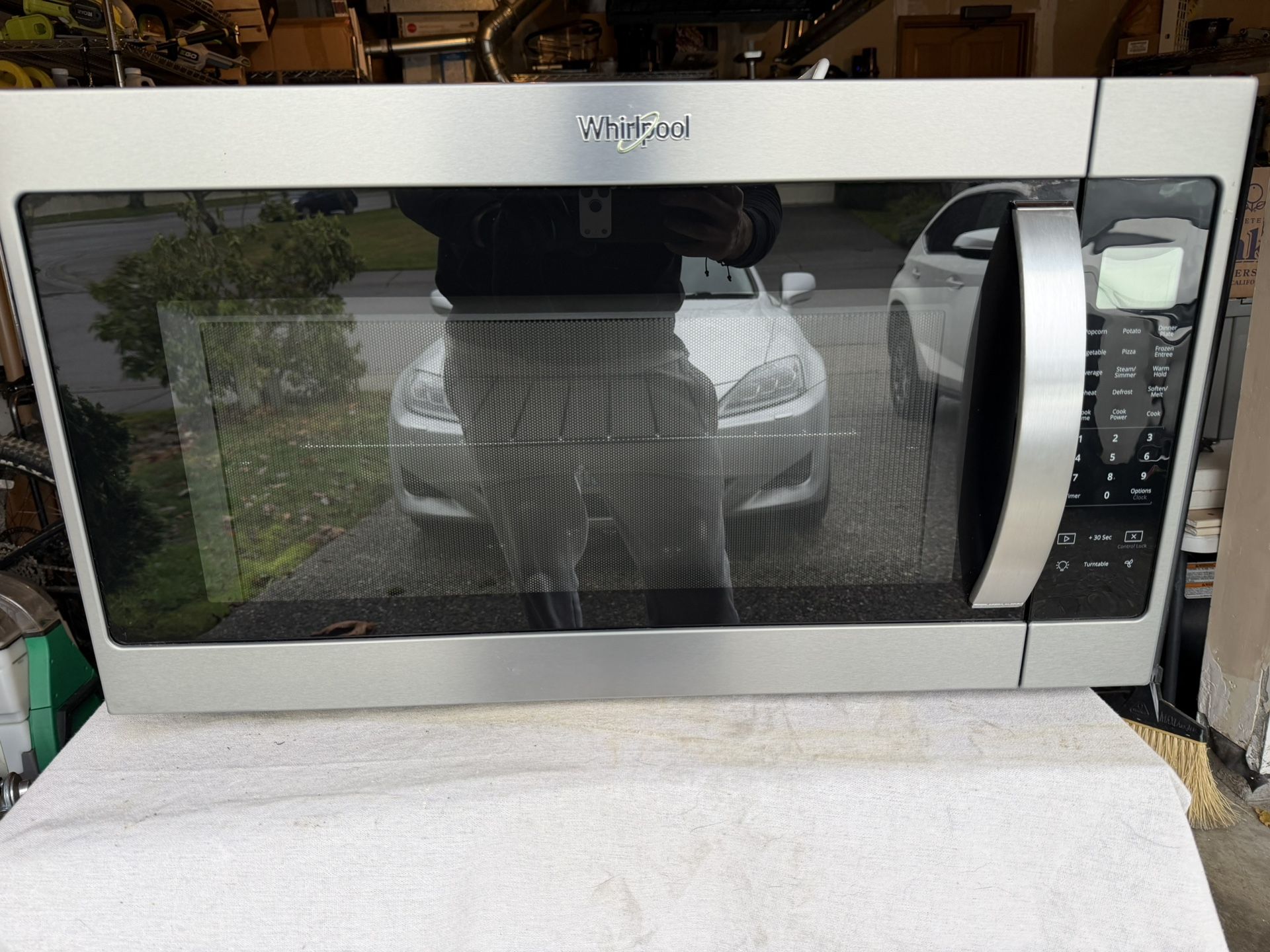 Whirlpool Microwave - Model 1.9 cu ft - Model - WMH53521HZ06