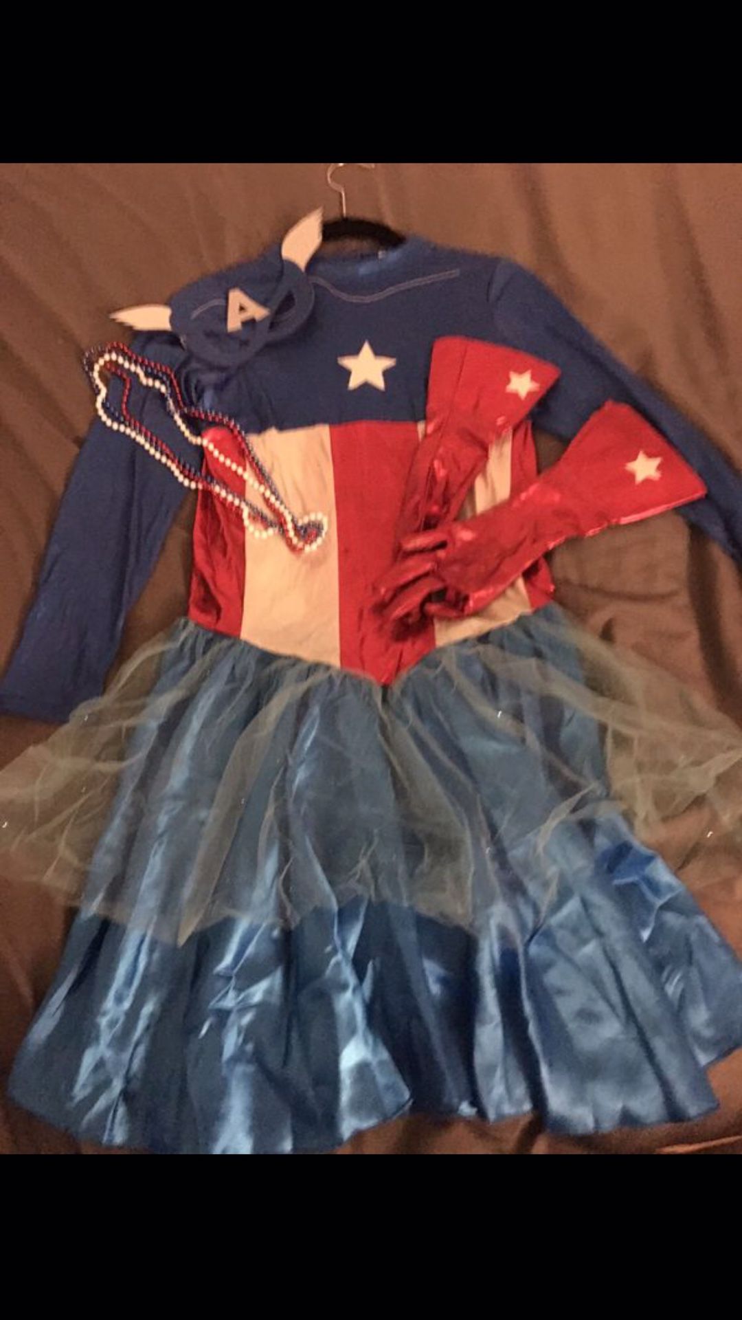 Girls Captain America Halloween costume - size XL