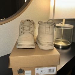 Toddler Uggs 