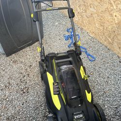 Ryobi 20inch Self Propelled Lawn Mower 