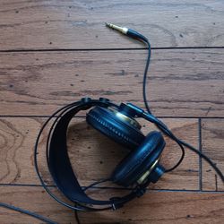 Studio Headphones 