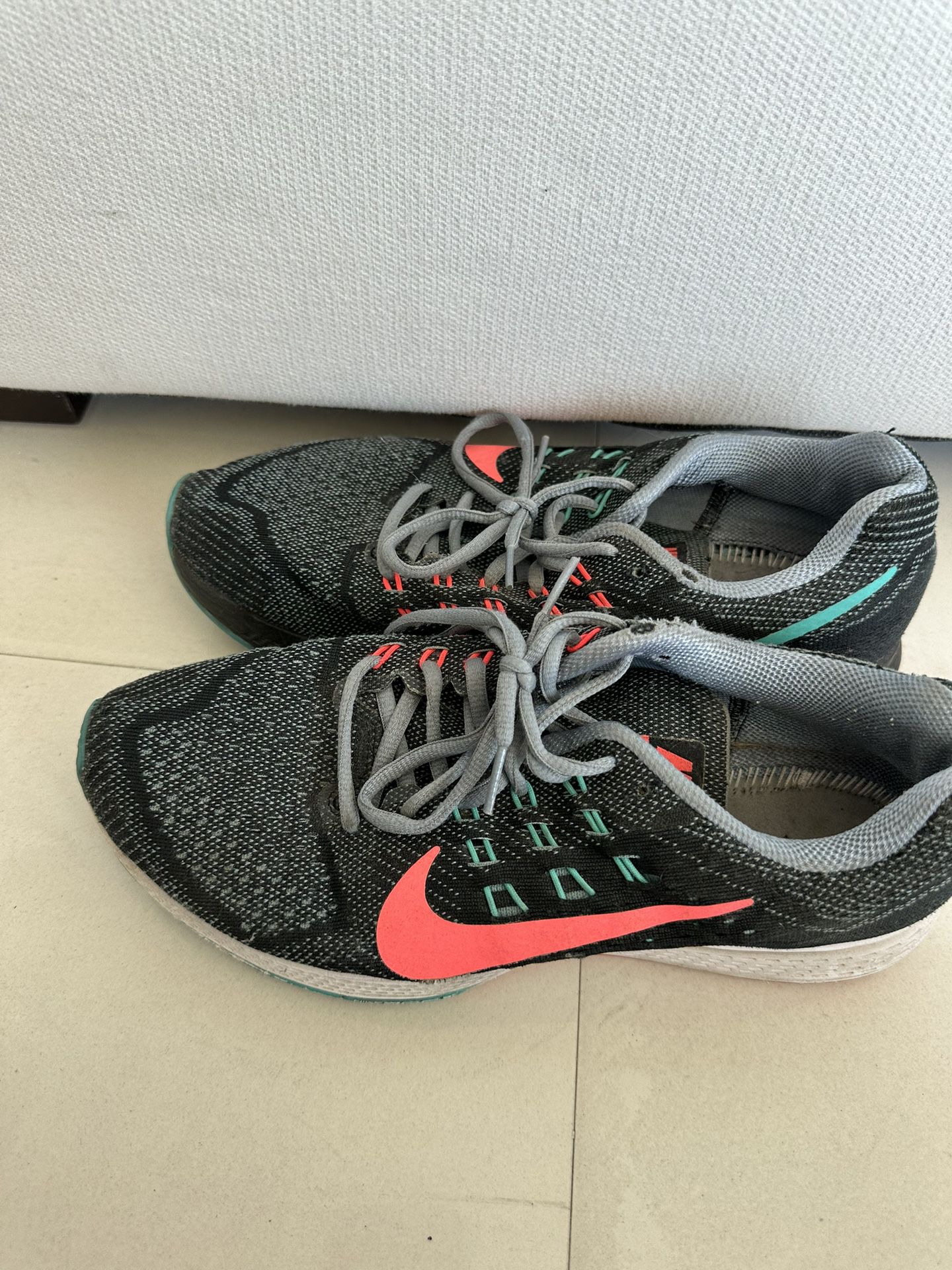 Nike - Running Shoes