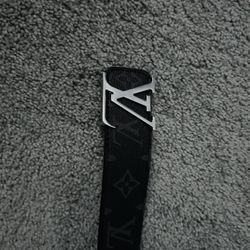 LOUIS VUITTON BELT