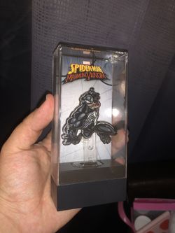 Vemom collectible 