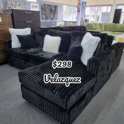 ✅️✅️2 pc black fur like wide welt corduroy sectional sofa with chaise✅️✅