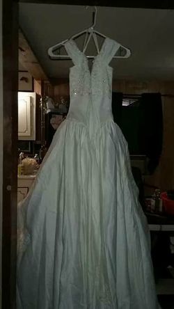 Wedding dress