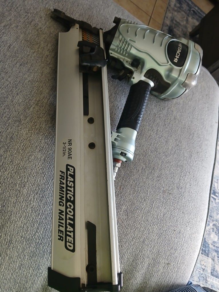Hitachi Nail Gun