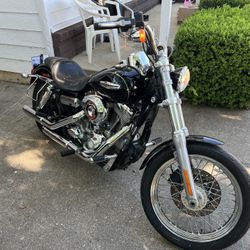 2009 Harley Davidson Super Glide Custom 