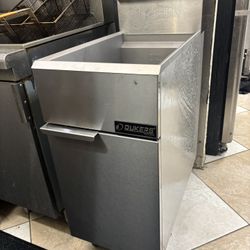 New Gas Fryer $995