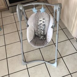 Graco Baby Swing