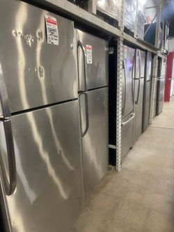 Get 40% off on French Door & Side-by-Side Fridges – Scratch/Dent