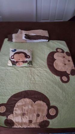 Baby crib bedding