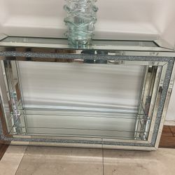 HUGE OVERSTOCK FURNITURE SALE (gorgeous sofa/entrance tables) up to 30%-70% OFF RETAIL