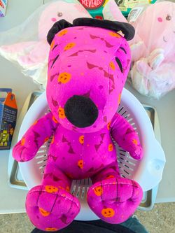 Knotts Peanuts Snoopy Halloween Plushy