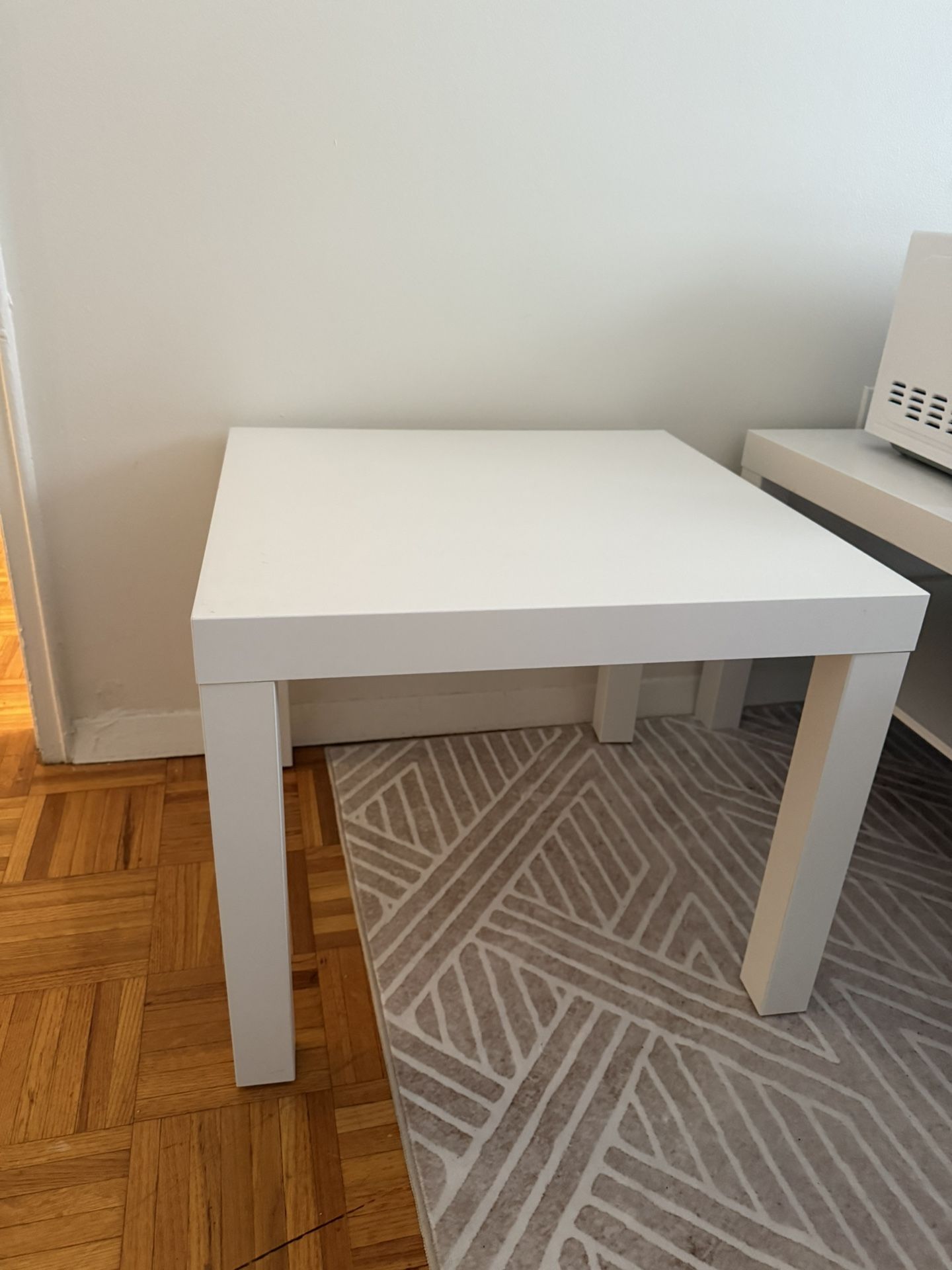 White Wooden Side Table – 55x55 cm – Great Condition – $20 – Brookline Pickup