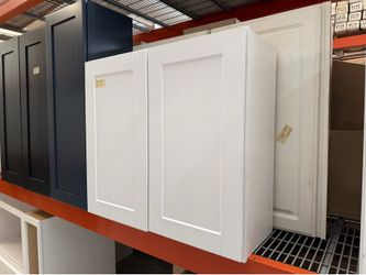 Upper white kitchen cabinets 33x30