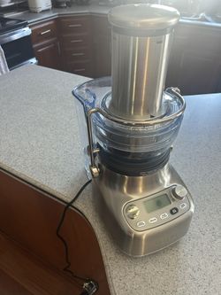 Breville Juicer New