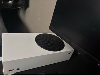 Xbox series s setup with monitor