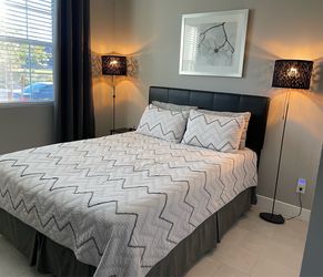 Guest room bedroom set