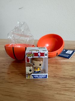 BITTY Luka Dončić 1" Funko Pop NBA Basketball Los Angeles Lakers L.A. #77 Doncic