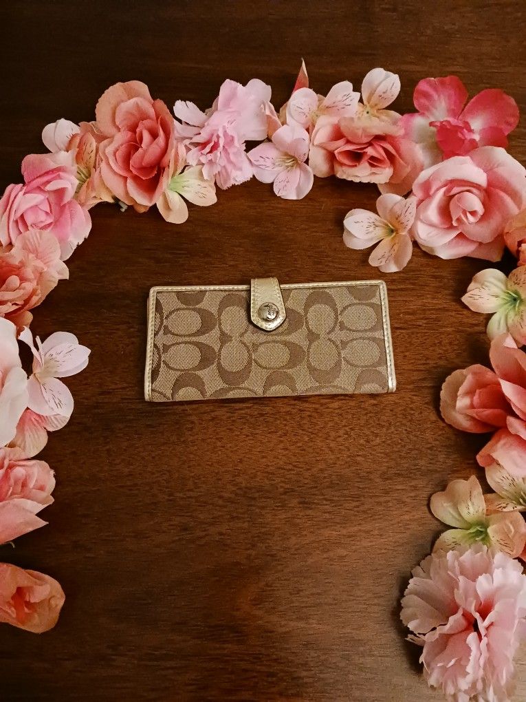 Coach Wallet 36