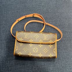 Louis Vuitton Belt Bag