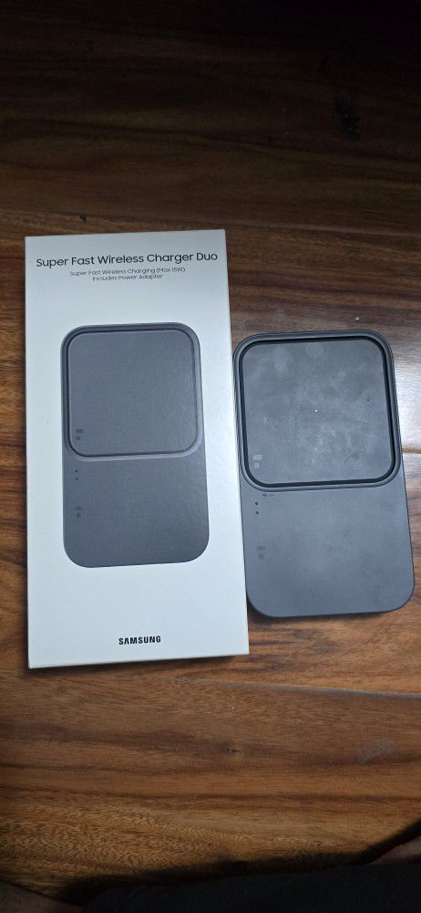 samsung 15W Wireless Charger Duo with Travel Adapter, Dark Gray