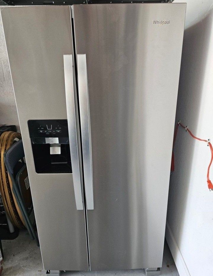 Refrigerator Whirlpool