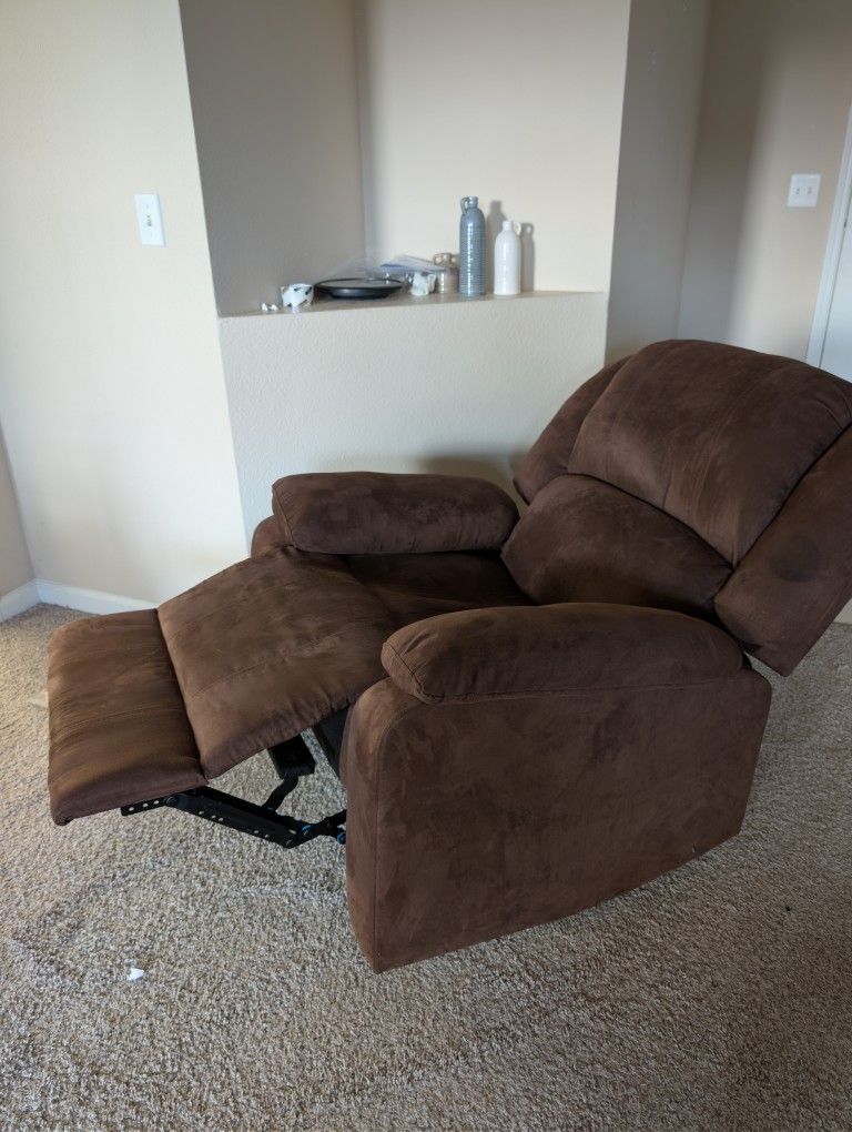Manual Recliner Chair