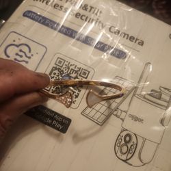 Bvlgari Divas Dream Shell Diamond Bangle