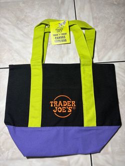 Trader Joe’s tote bag (multi-color)