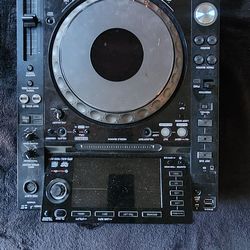 CDJ 2000 NXS DJM 900 NXS