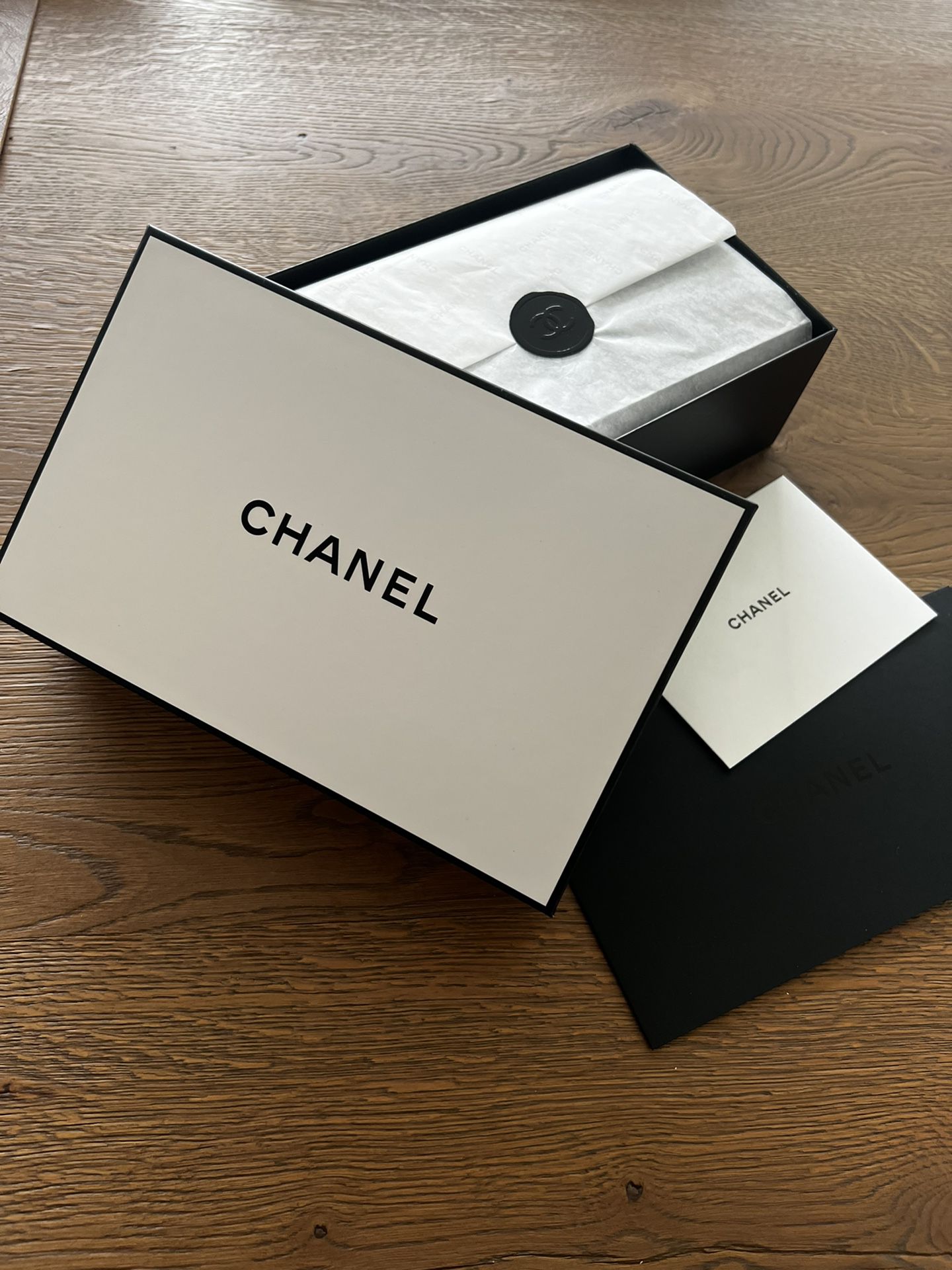 Chanel Holiday gift set for Sale in Garden City P, NY - OfferUp
