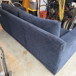 Rooms To Go Sofa 