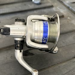 Daiwa D-Shock Spinning Reel