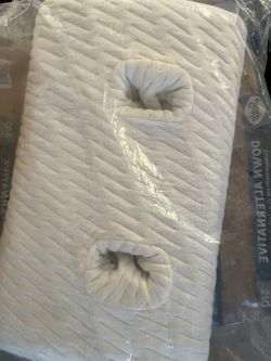 Ear Pillow With Ear Hole