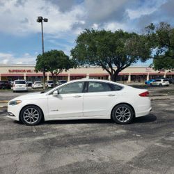 2017. Ford  Fusion  Hybrid 