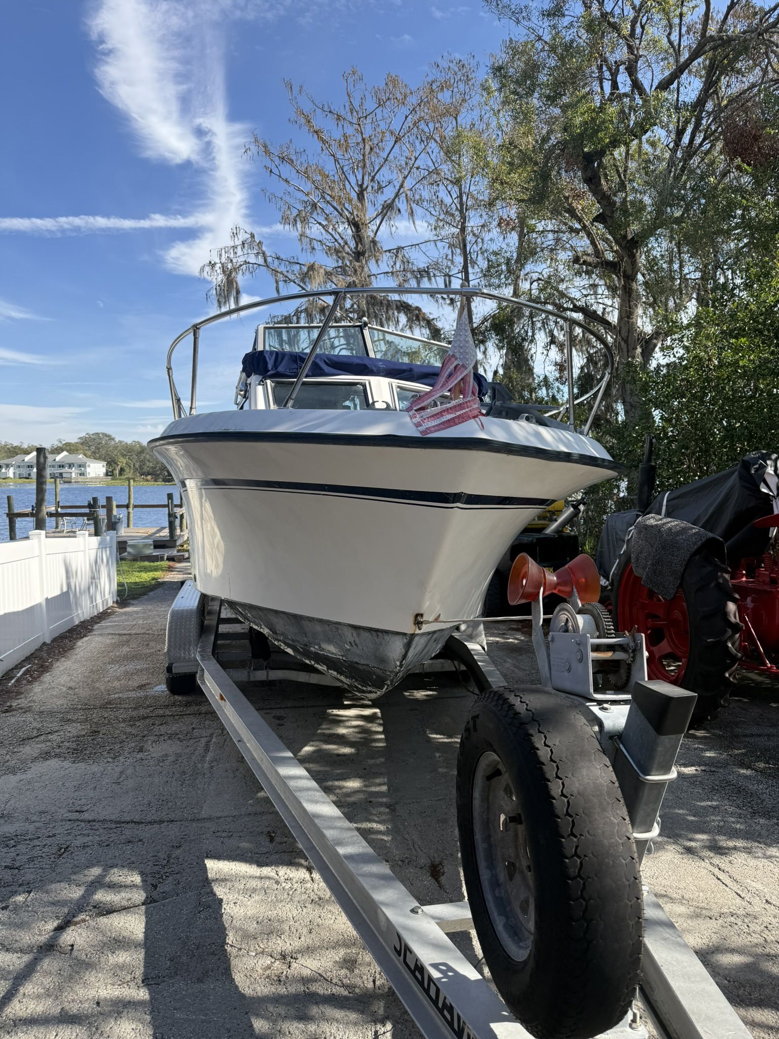 OFFSHORE 24 GRADY WHITE 