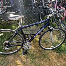 Raleigh C400 Mountain Bike