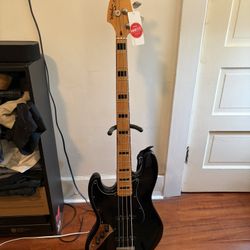 Fender Squier 70’s Jazz Bass Left Handed
