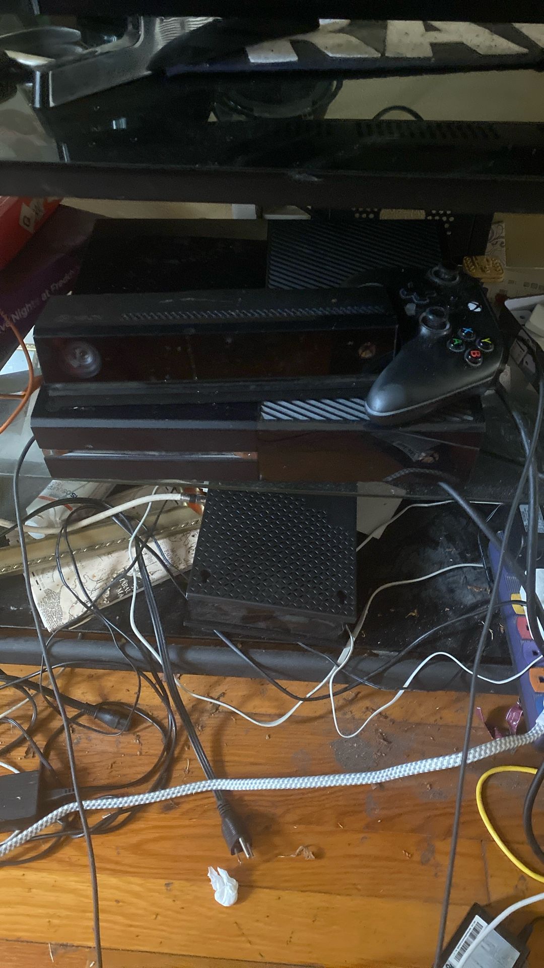Xbox With Kinect & Led Comtroller